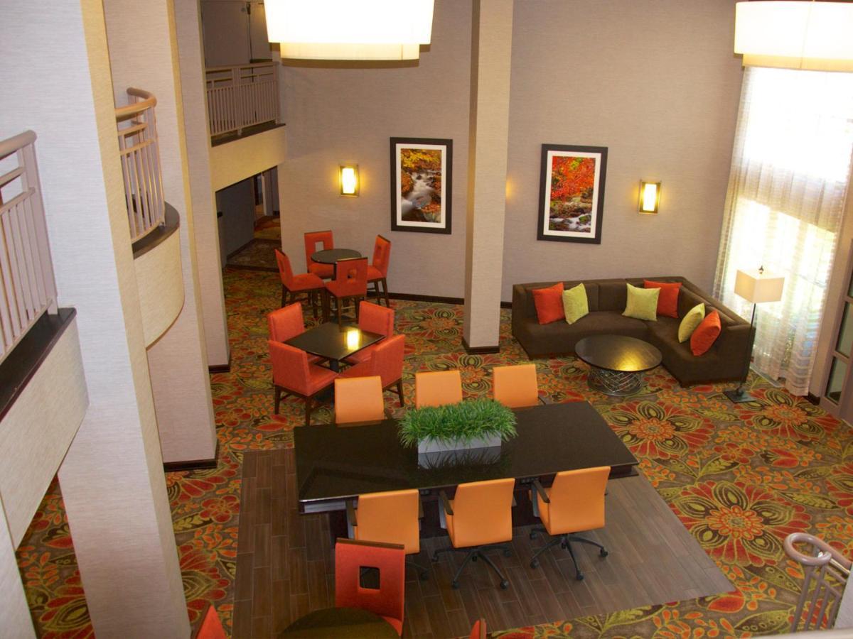 Branson Hillside Hotel Exterior photo