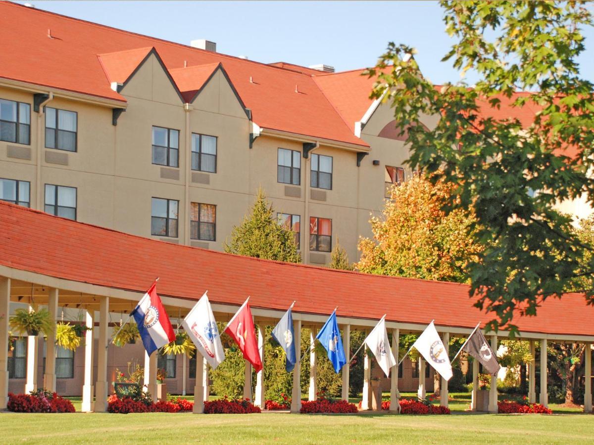 Branson Hillside Hotel Exterior photo